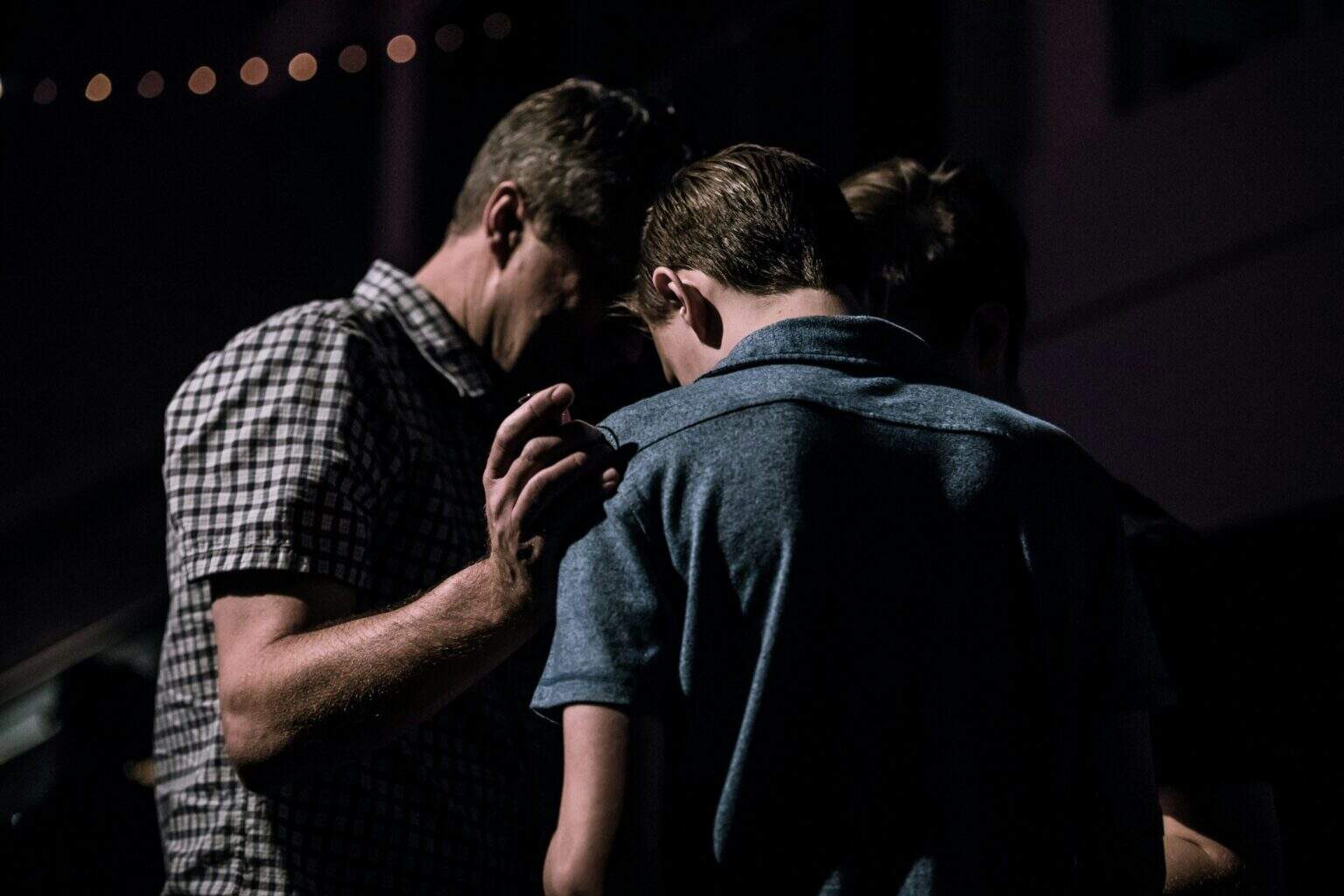 Lifting Weary Hearts: Encouraging Your Church in Heavy Times